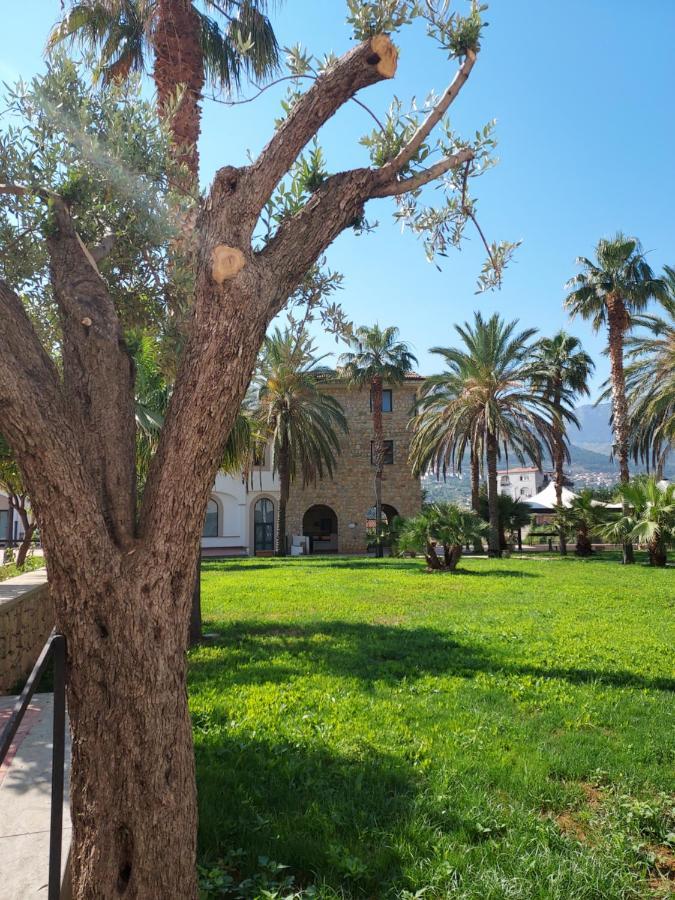 Al Balhara Suites&Spa Palermo Bagian luar foto